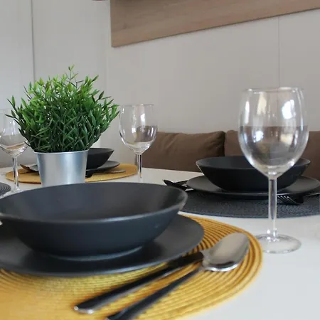 Two Sisters Mobile * Weißenburg