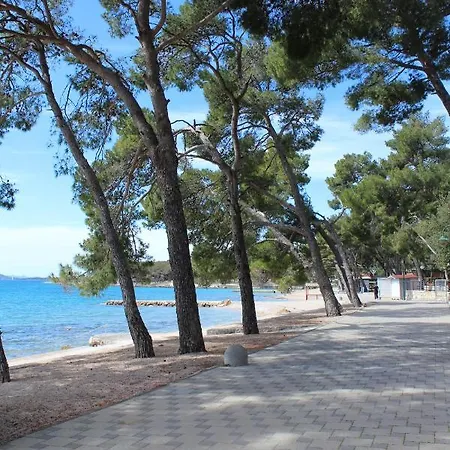 Two Sisters Mobile * Biograd Na Moru