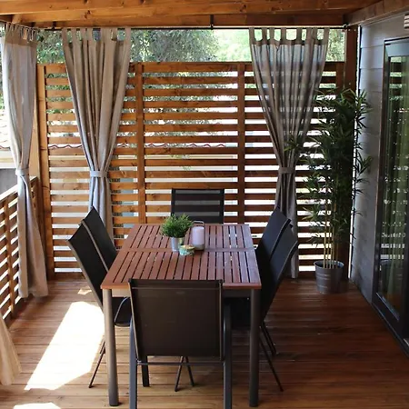 Two Sisters Mobile مكان تخييم