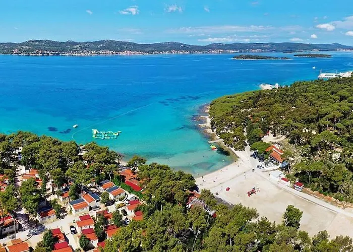 مكان تخييم Two Sisters Mobile