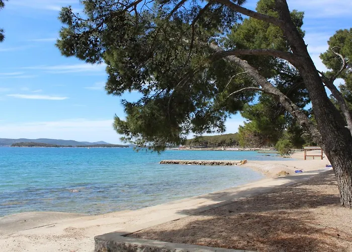 Two Sisters Mobile ביוגראד נה מורו
