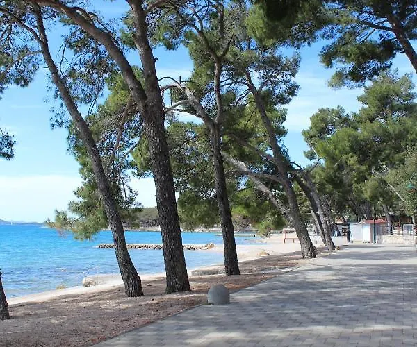 Two Sisters Mobile * بيوغْغاد نا موغو