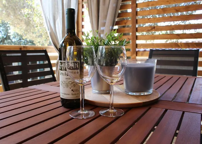 Two Sisters Mobile بيوغْغاد نا موغو