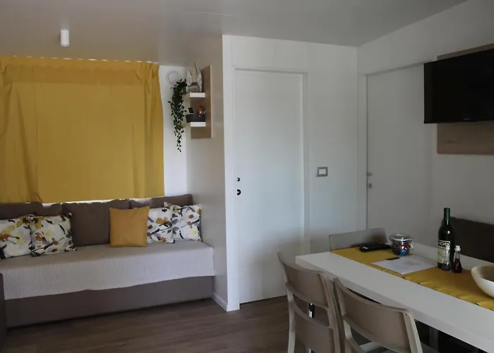 Two Sisters Mobile مكان تخييم بيوغْغاد نا موغو